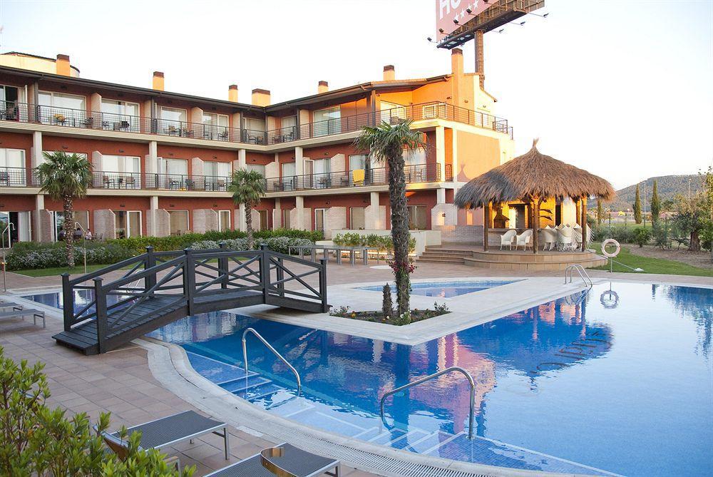 Hotel Isla De La Garena Alcala de Henares Exterior photo