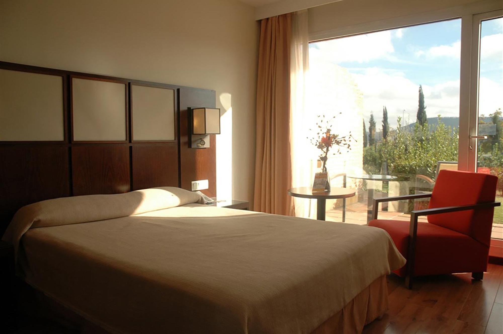 Hotel Isla De La Garena Alcala de Henares Exterior photo