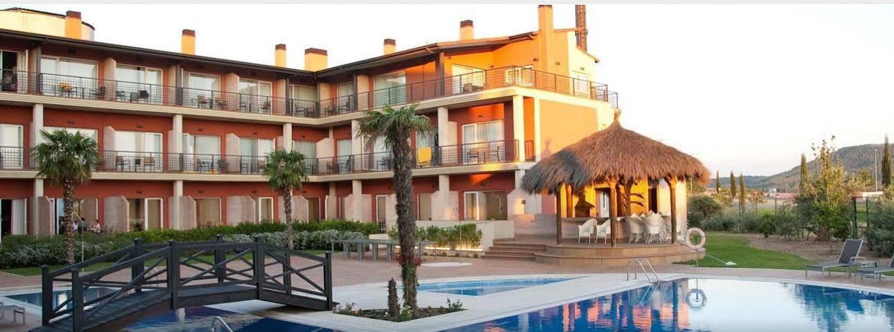 Hotel Isla De La Garena Alcala de Henares Exterior photo